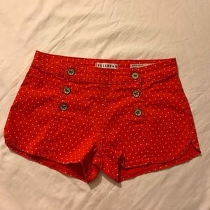 Bullhead shorts